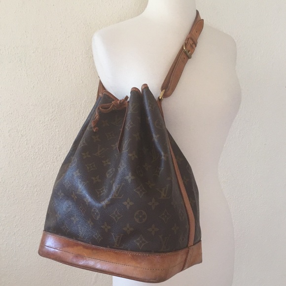 Authentic Louis Vuitton Noe GM Bucket Bag - Picture 2 of 8